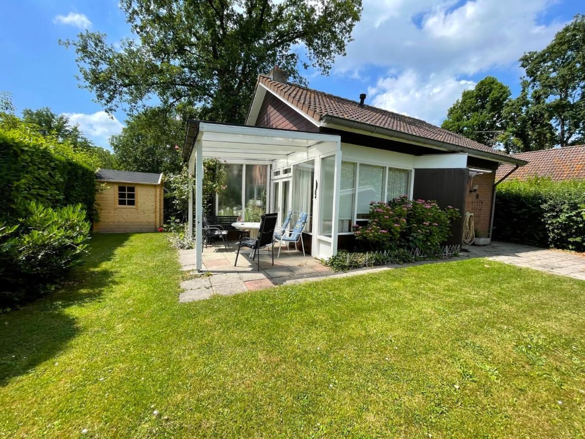 Rustig Gelegen Vakantiebungalow คอร์ทเคเนอ ภายนอก รูปภาพ